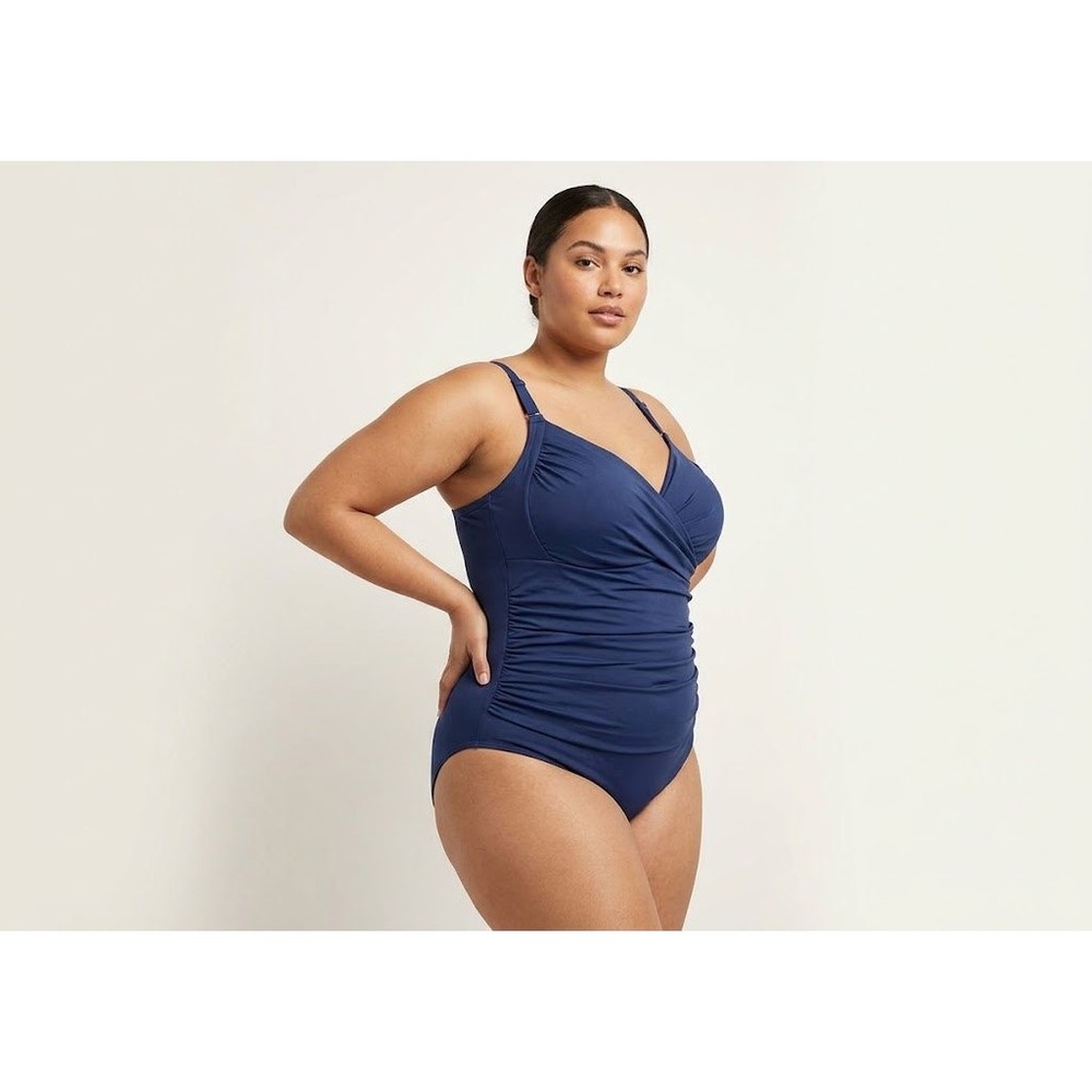 Swimsuit One Piece Women Navy Blue NWOT Ruched Surplice Bathing Suit 22W